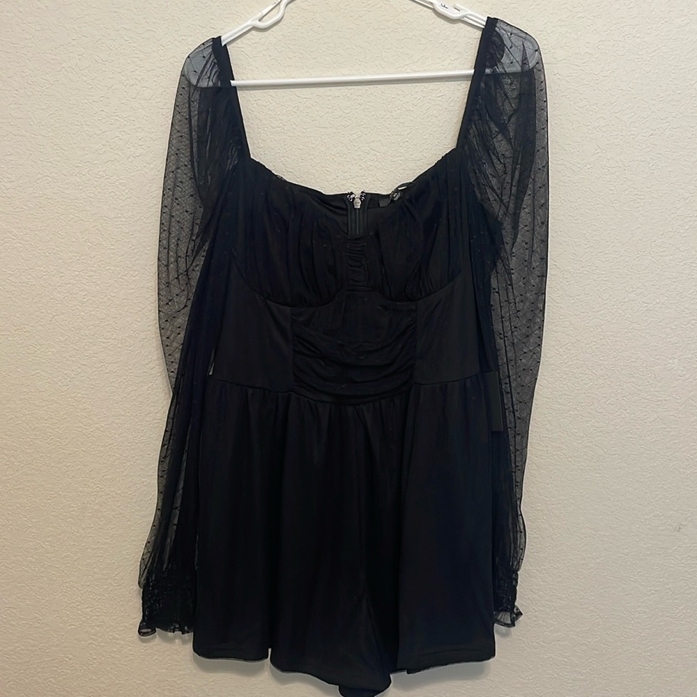 Romper - Picture 3 of 4